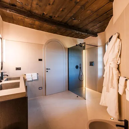 Borgo Heritage By Atmosphere Hotel Monchiero