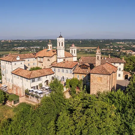 Borgo Heritage By Atmosphere Hotel Monchiero